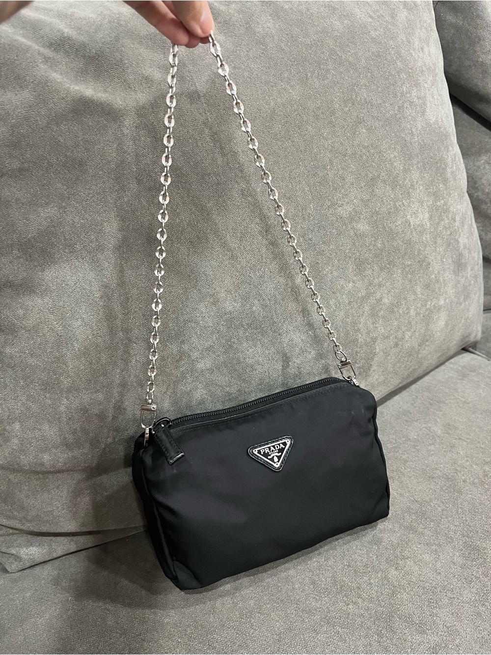 Prada bag - Picture 14 of 16